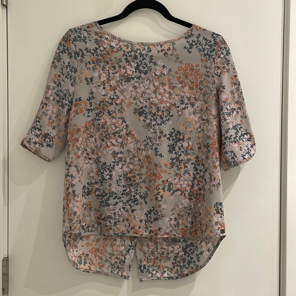 Floral top